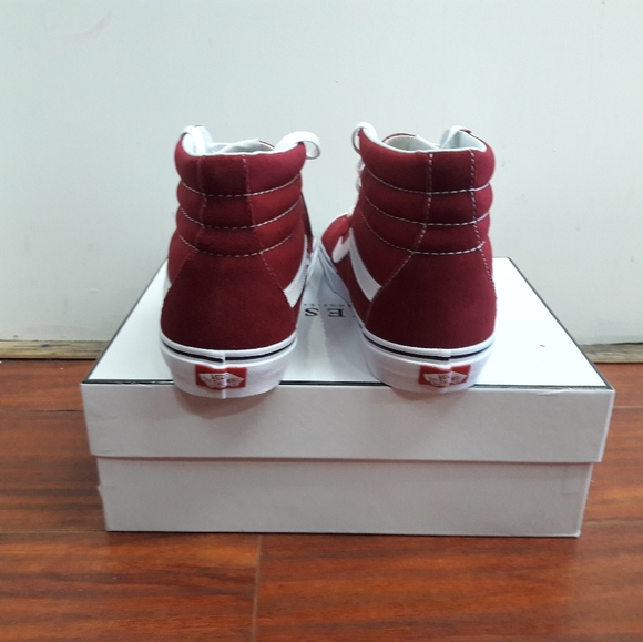 vans - Picture 2 of 3